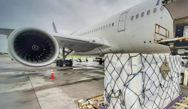 Satu Juta Dosis Vaksin Sinopharm Tiba di Bangkok